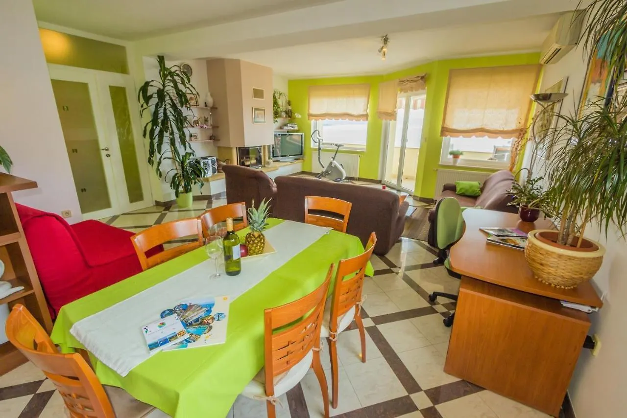 Family Friendly Apartments With A Swimming Pool Opatija - Volosko, Opatija - 15071