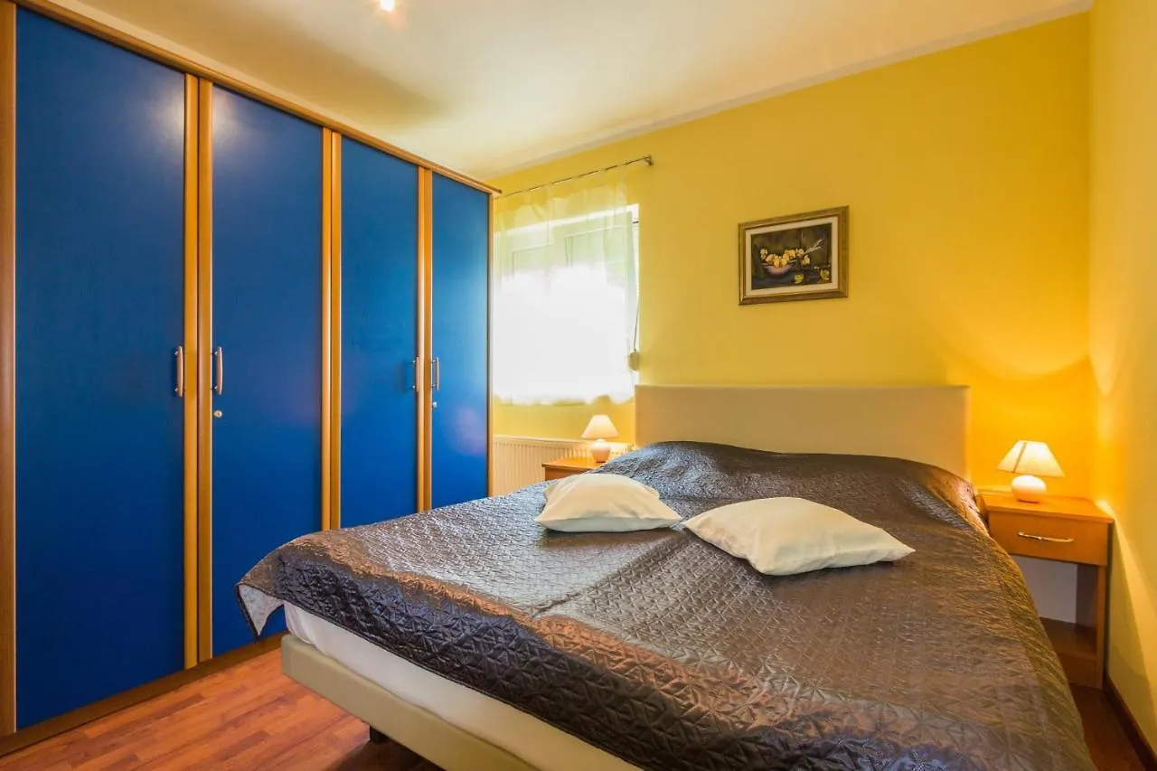 Family Friendly Apartments With A Swimming Pool Opatija - Volosko, Opatija - 15071
