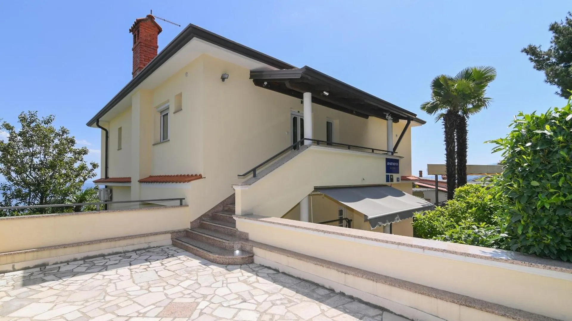 Family Friendly Apartments With A Swimming Pool Opatija - Volosko, Opatija - 15071 克罗地亚